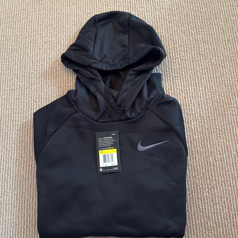Nike Men’s Dry Fit Hoodie. New Men’s Size Small.
